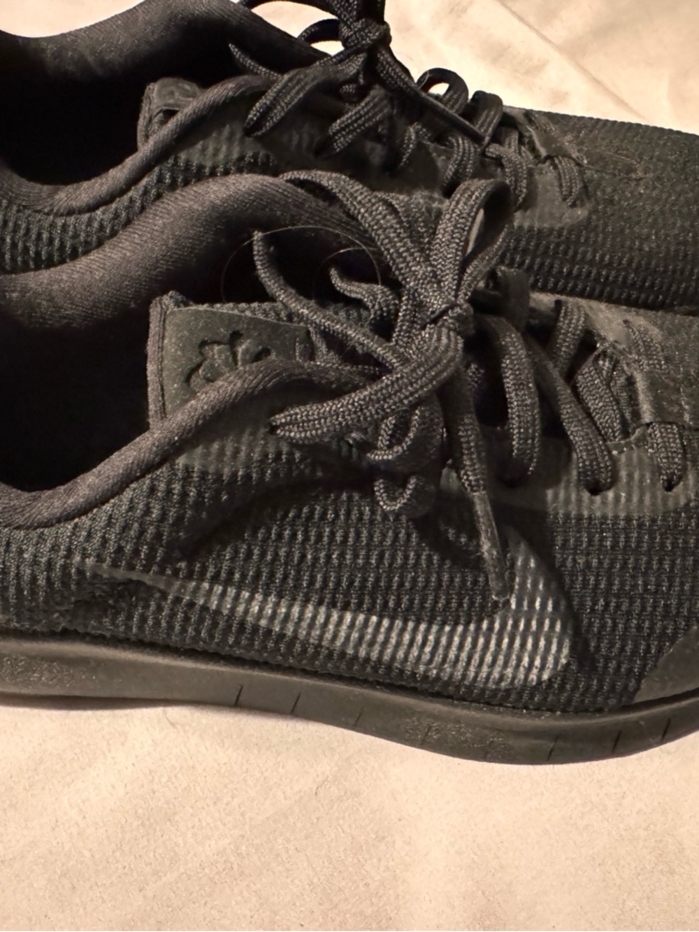 Nike Blackout Knit Lace-Up Athletic Running 7.5